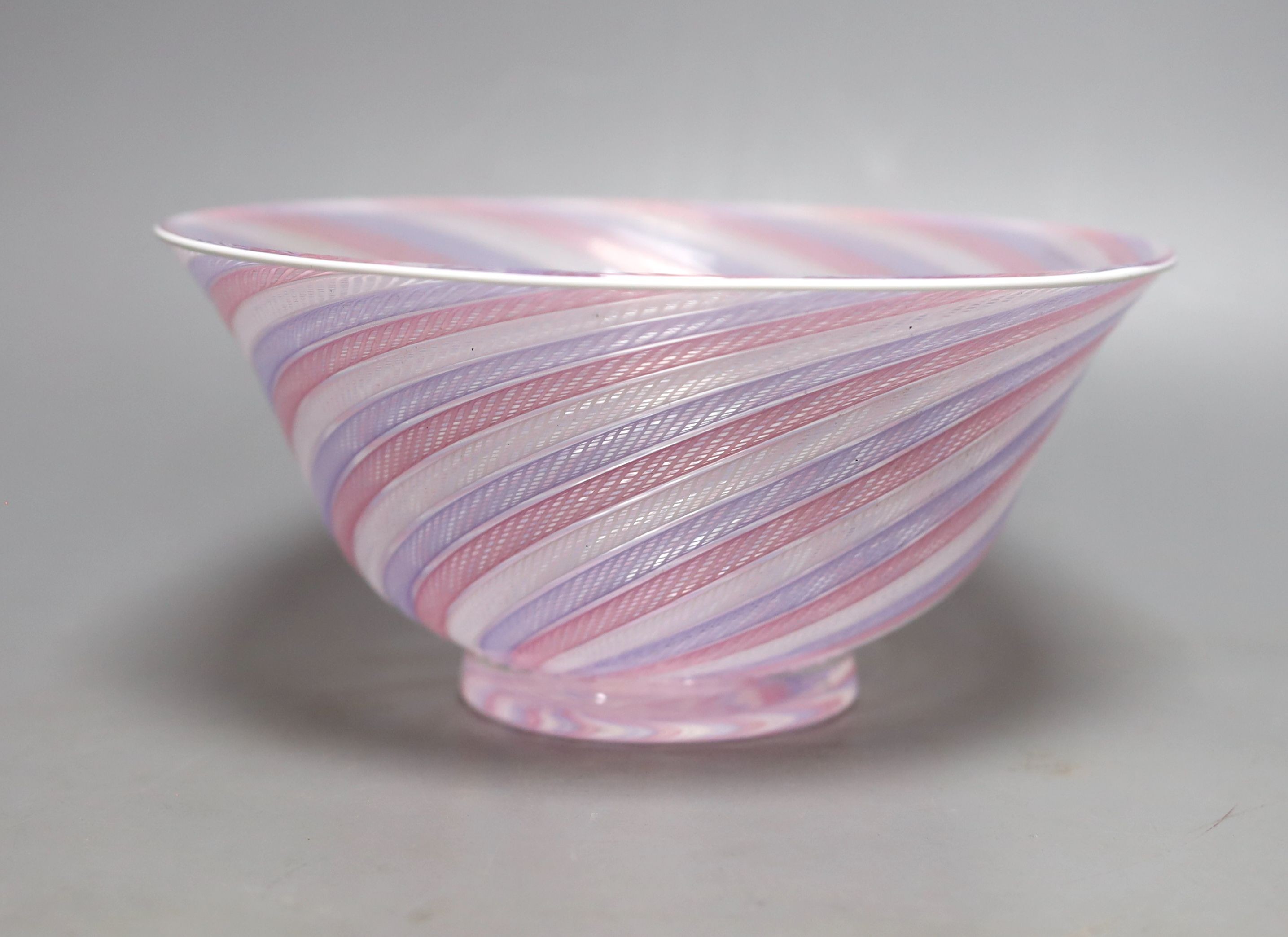 A Venetian latticinio bowl, 21cm.